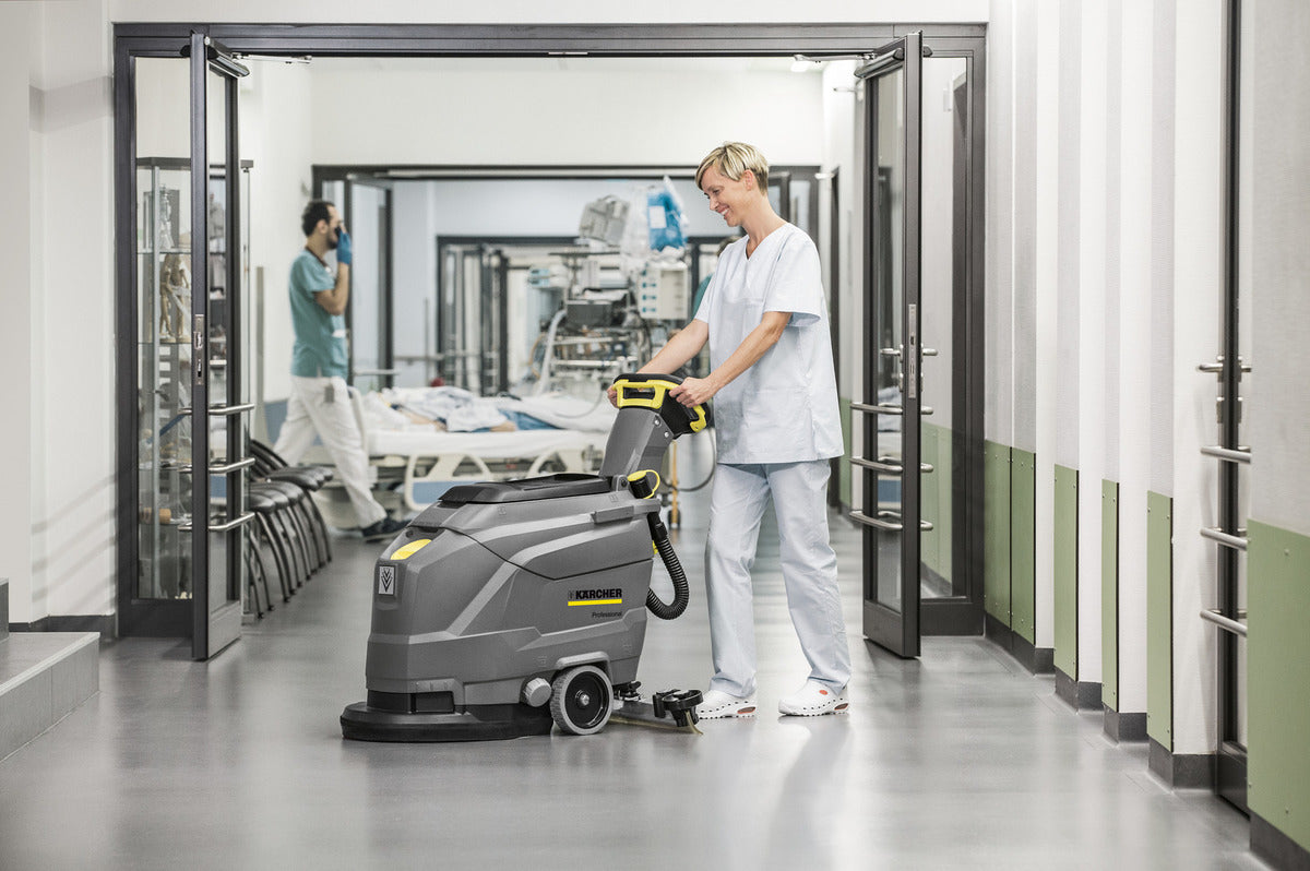 Karcher BD 43/25 C Bp Walk-Behind Scrubber - 17" — image 5